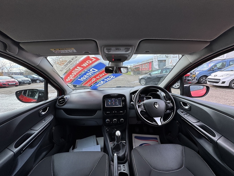 Renault 1.5 dCi Dynamique Nav Hatchback 5dr Diesel Manual Euro 6 (s/s) (90 ps)