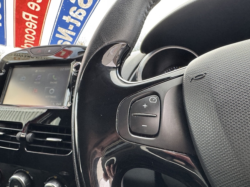 Renault 1.5 dCi Dynamique Nav Hatchback 5dr Diesel Manual Euro 6 (s/s) (90 ps)