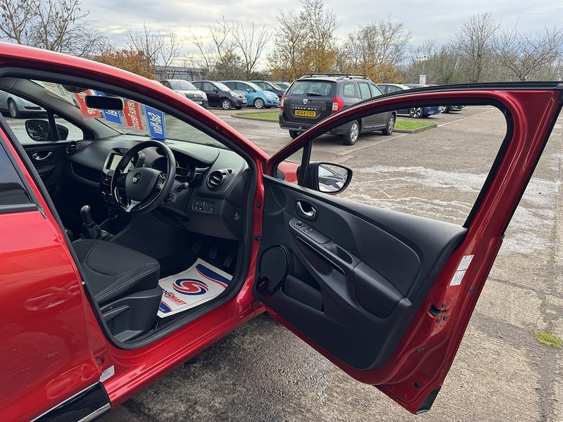 Renault 1.5 dCi Dynamique Nav Hatchback 5dr Diesel Manual Euro 6 (s/s) (90 ps)