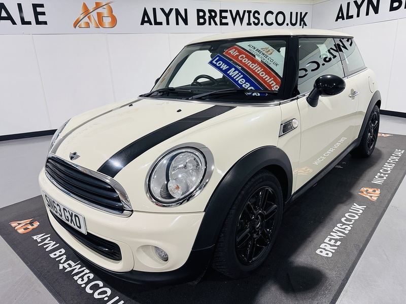 MINI 1.6 One Baker Street Hatchback 3dr Petrol Manual Euro 6 (98 ps)