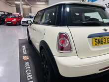 MINI Hatch One Baker Street