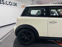 MINI Hatch One Baker Street