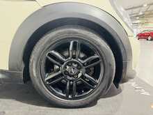 MINI Hatch One Baker Street