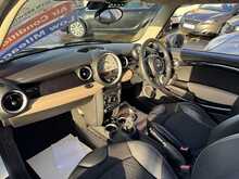 MINI Hatch One Baker Street