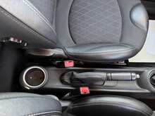 MINI Hatch One Baker Street