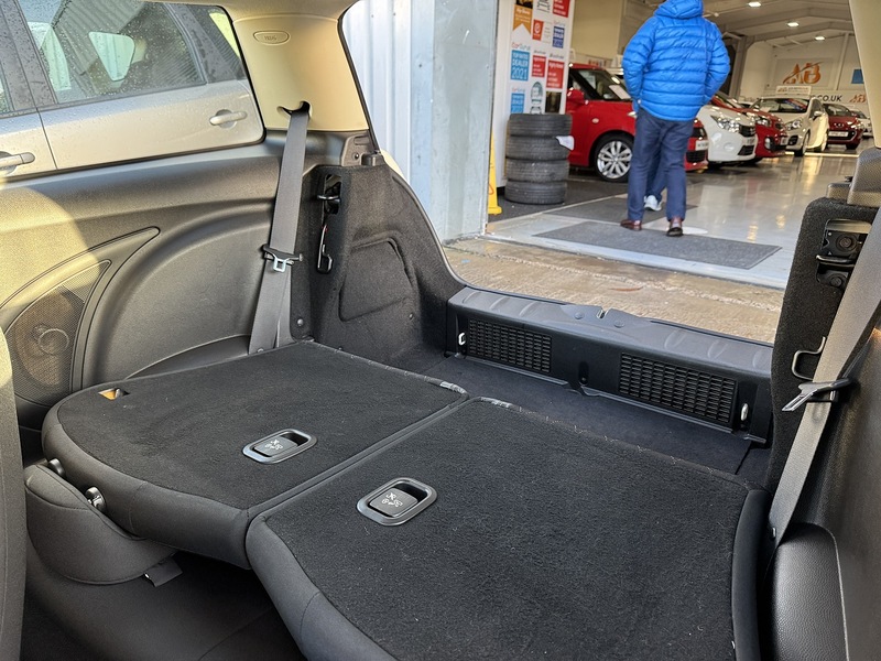 MINI 1.6 One Baker Street Hatchback 3dr Petrol Manual Euro 6 (98 ps)