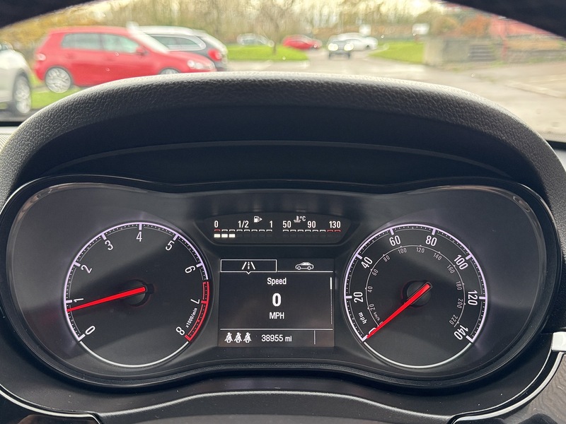 Vauxhall 1.2i Limited Edition Hatchback 3dr Petrol Manual Euro 6 (70 ps)