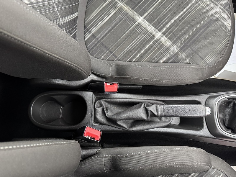 Vauxhall 1.2i Limited Edition Hatchback 3dr Petrol Manual Euro 6 (70 ps)