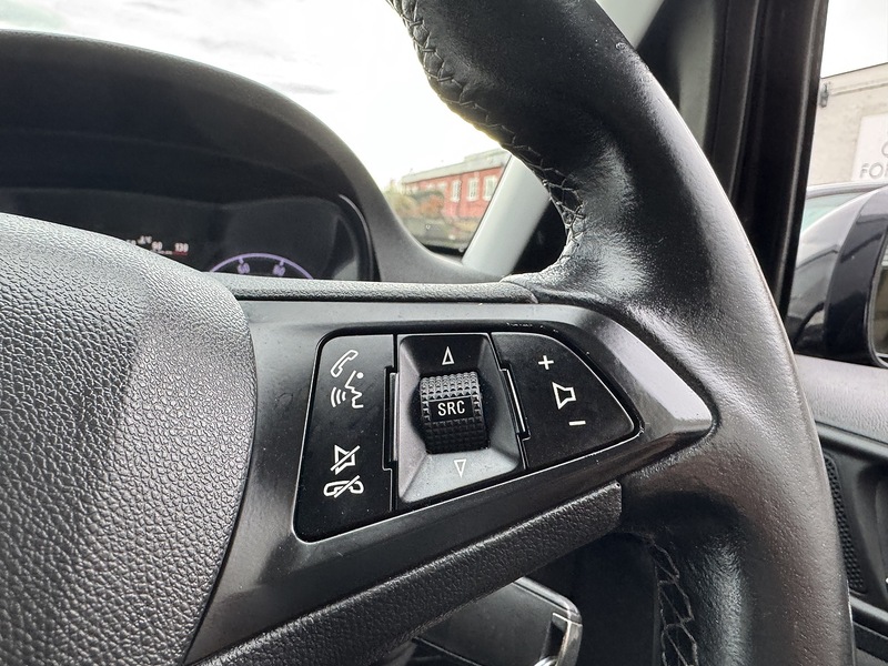 Vauxhall 1.2i Limited Edition Hatchback 3dr Petrol Manual Euro 6 (70 ps)