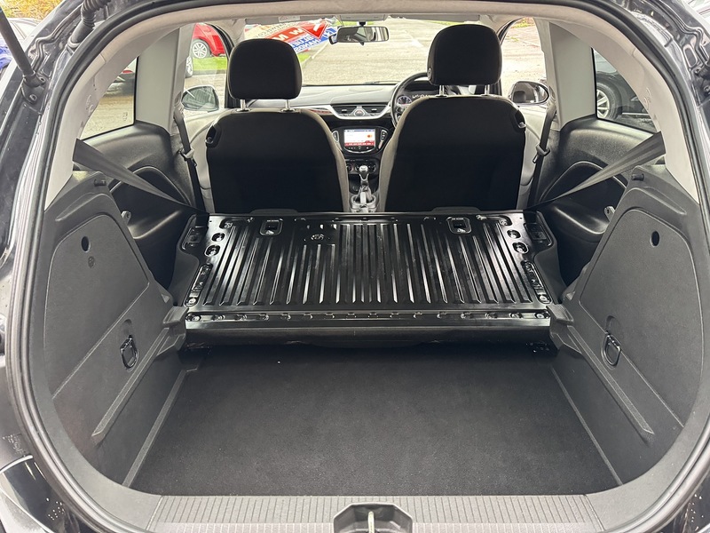 Vauxhall 1.2i Limited Edition Hatchback 3dr Petrol Manual Euro 6 (70 ps)