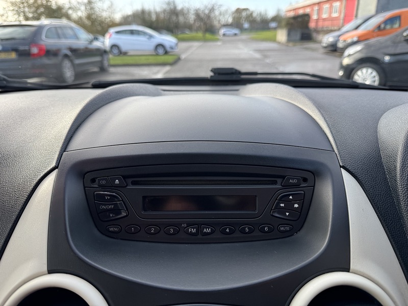 Ford 1.2 Edge Hatchback 3dr Petrol Manual Euro 5 (s/s) (69 ps)