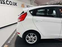 Ford Fiesta T EcoBoost Zetec NAV