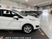 Ford Fiesta T EcoBoost Zetec NAV