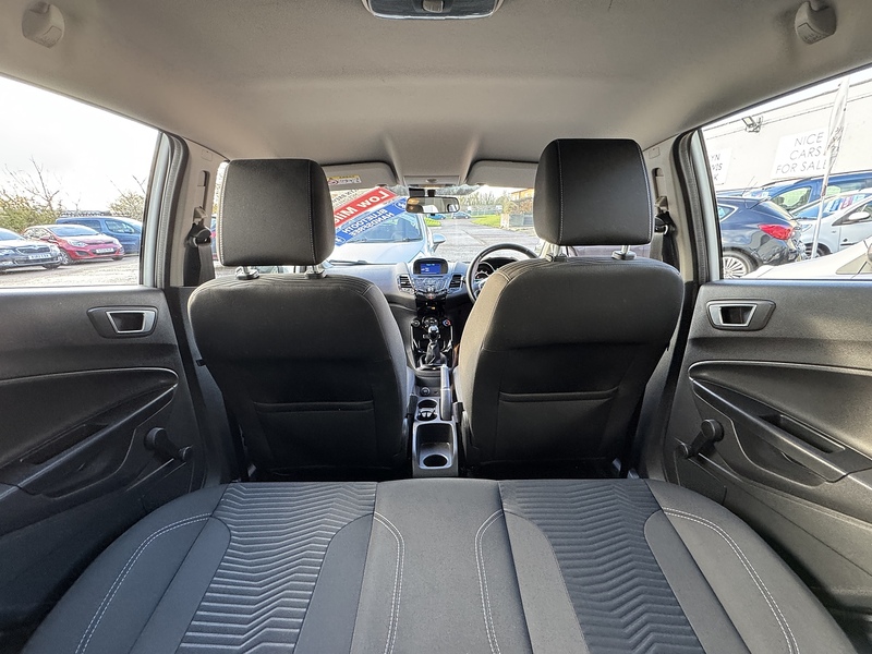 Ford 1.0T EcoBoost Zetec Hatchback 5dr Petrol Manual Euro 6 (s/s) (100 ps)