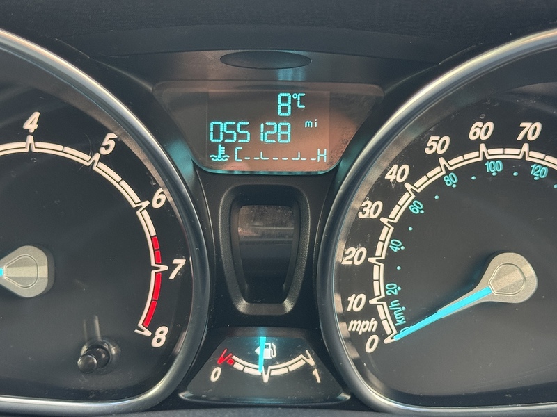 Ford 1.0T EcoBoost Zetec Hatchback 5dr Petrol Manual Euro 6 (s/s) (100 ps)