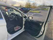 Ford Fiesta T EcoBoost Zetec NAV