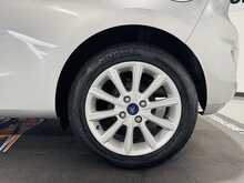 Ford Fiesta T EcoBoost Titanium