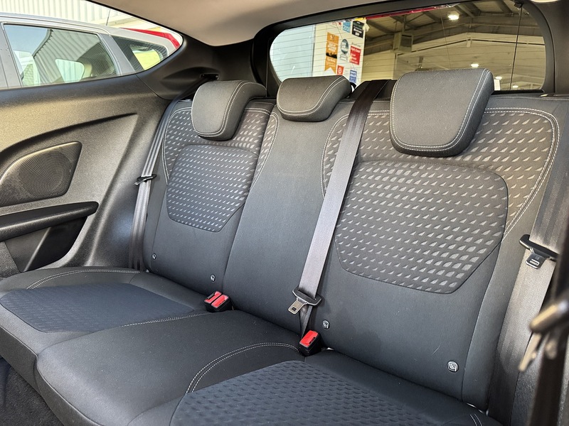 Ford 1.0T EcoBoost Titanium Hatchback 3dr Petrol Manual Euro 6 (s/s) (100 ps)