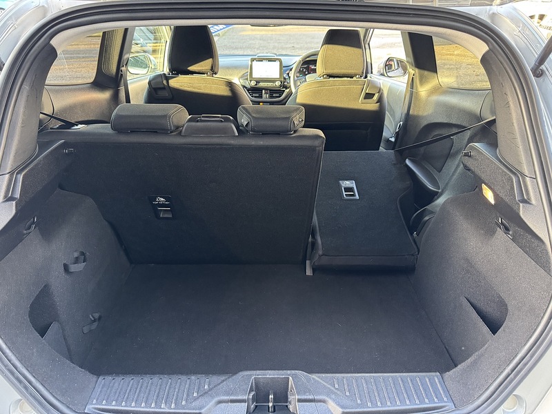 Ford 1.0T EcoBoost Titanium Hatchback 3dr Petrol Manual Euro 6 (s/s) (100 ps)