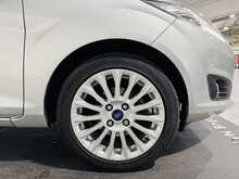 Ford Fiesta T EcoBoost Titanium