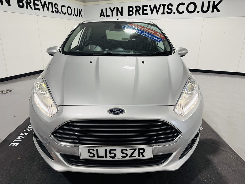 Ford 1.0T EcoBoost Titanium Hatchback 5dr Petrol Manual Euro 6 (s/s) (125 ps)