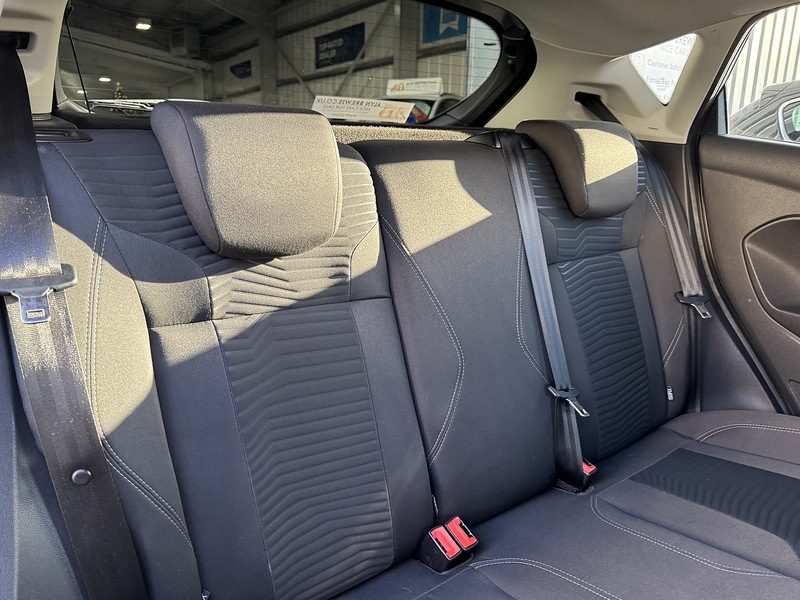 Ford 1.0T EcoBoost Titanium Hatchback 5dr Petrol Manual Euro 6 (s/s) (125 ps)