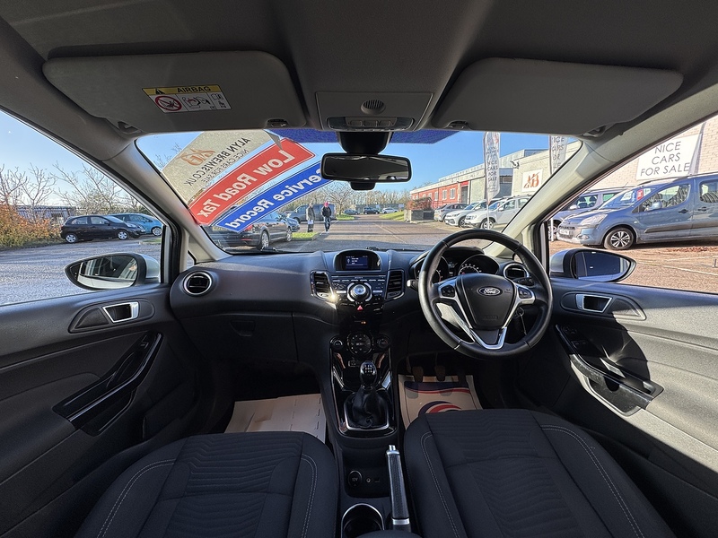 Ford 1.0T EcoBoost Titanium Hatchback 5dr Petrol Manual Euro 6 (s/s) (125 ps)