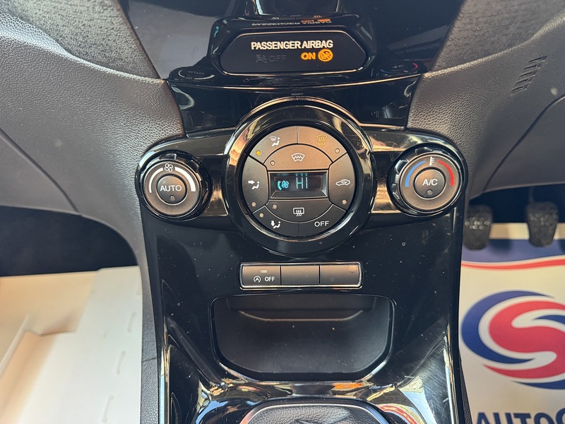 Ford 1.0T EcoBoost Titanium Hatchback 5dr Petrol Manual Euro 6 (s/s) (125 ps)