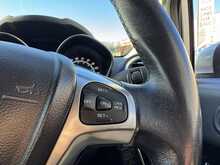 Ford Fiesta T EcoBoost Titanium