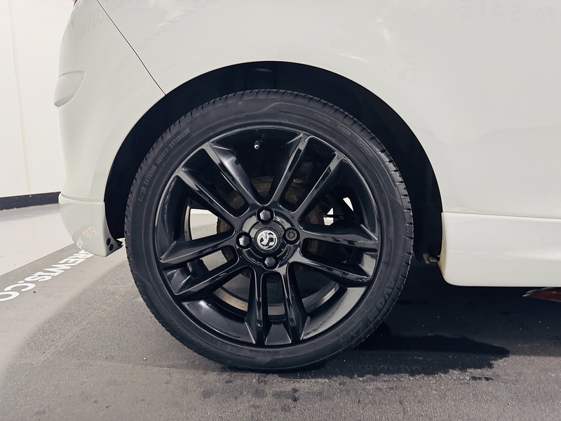 Vauxhall 1.2 16V Limited Edition Hatchback 3dr Petrol Manual Euro 5 (85 ps)