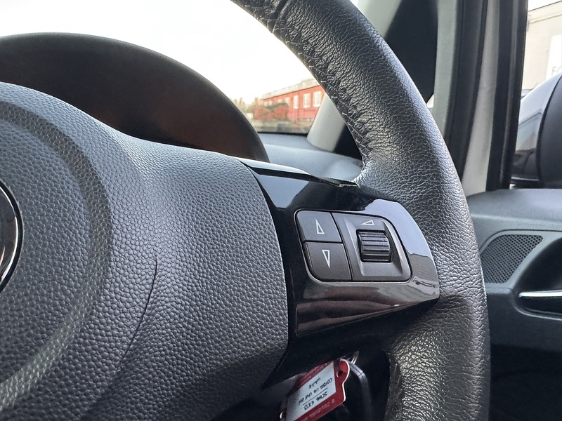 Vauxhall 1.2 16V Limited Edition Hatchback 3dr Petrol Manual Euro 5 (85 ps)