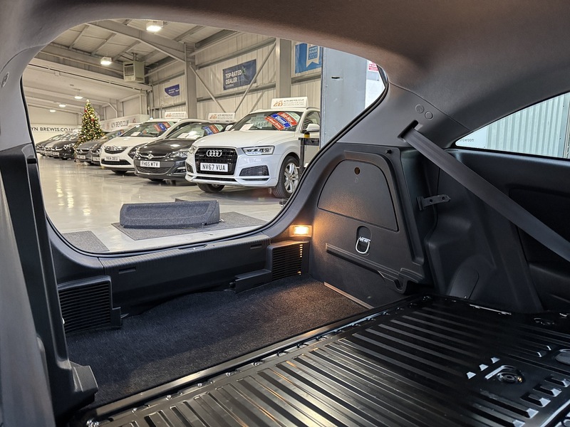 Vauxhall 1.2 16V Limited Edition Hatchback 3dr Petrol Manual Euro 5 (85 ps)