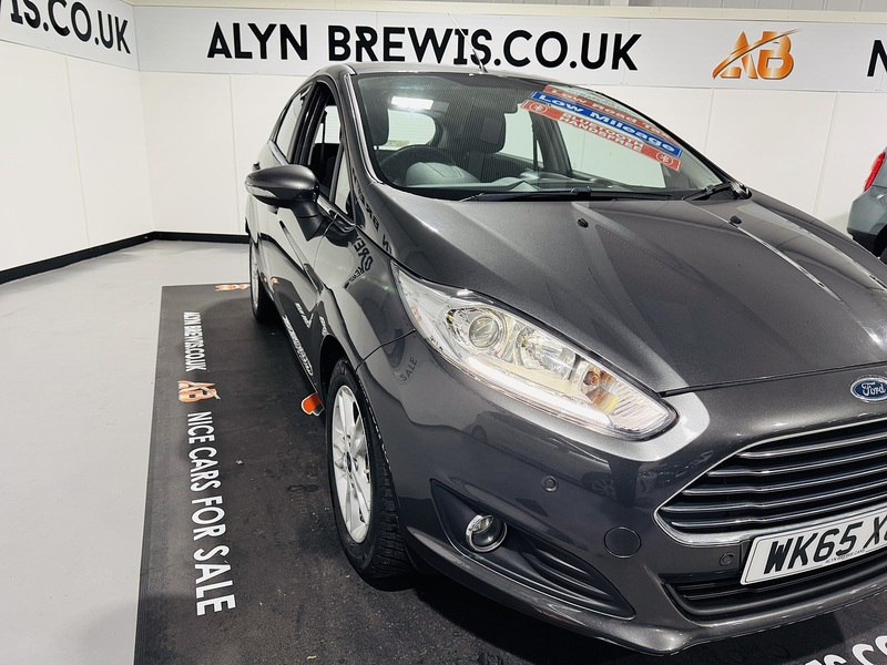 Ford 1.0T EcoBoost Zetec Hatchback 5dr Petrol Manual Euro 6 (s/s) (100 ps)