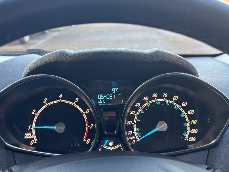 Ford 1.0T EcoBoost Zetec Hatchback 5dr Petrol Manual Euro 6 (s/s) (100 ps)