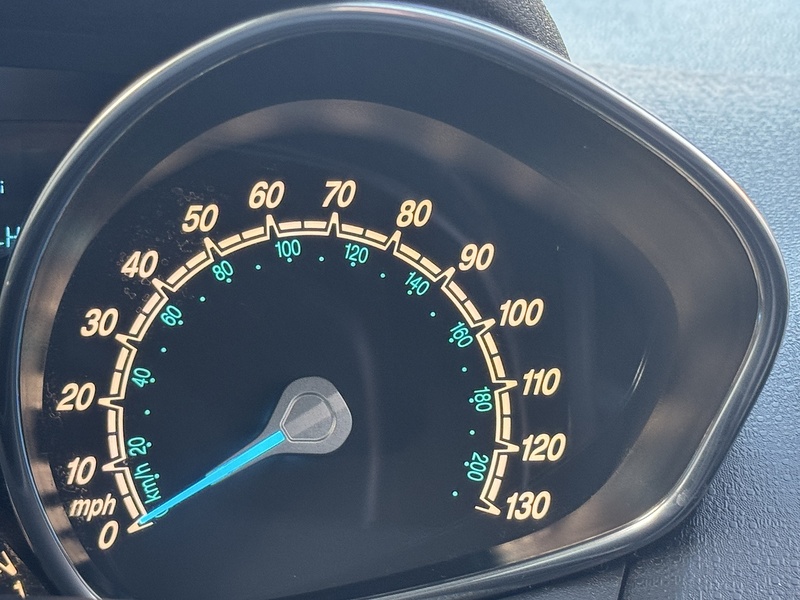 Ford 1.0T EcoBoost Zetec Hatchback 5dr Petrol Manual Euro 6 (s/s) (100 ps)