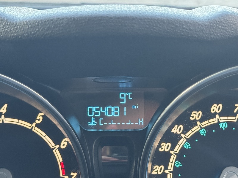 Ford 1.0T EcoBoost Zetec Hatchback 5dr Petrol Manual Euro 6 (s/s) (100 ps)