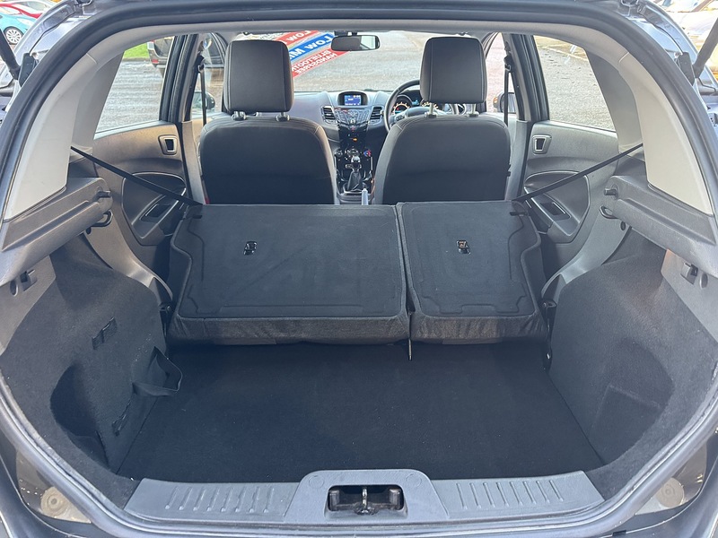 Ford 1.0T EcoBoost Zetec Hatchback 5dr Petrol Manual Euro 6 (s/s) (100 ps)