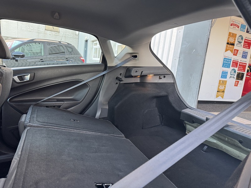 Ford 1.0T EcoBoost Zetec Hatchback 5dr Petrol Manual Euro 6 (s/s) (100 ps)