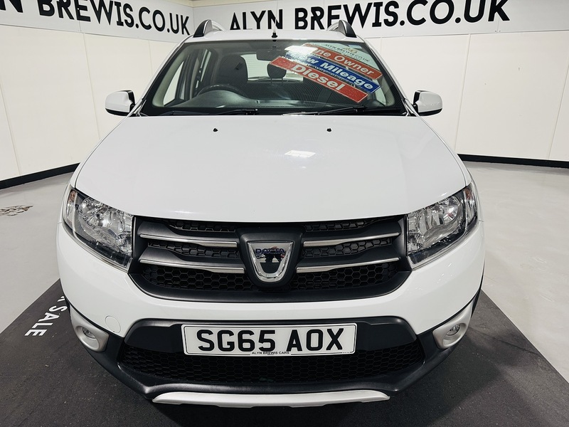 Dacia 1.5 dCi Laureate Hatchback 5dr Diesel Manual Euro 6 (s/s) (90 ps)