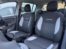 Dacia Sandero Stepway dCi Laureate