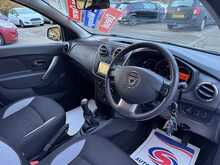 Dacia Sandero Stepway dCi Laureate