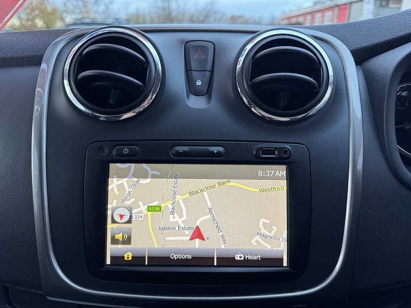 Dacia 1.5 dCi Laureate Hatchback 5dr Diesel Manual Euro 6 (s/s) (90 ps)