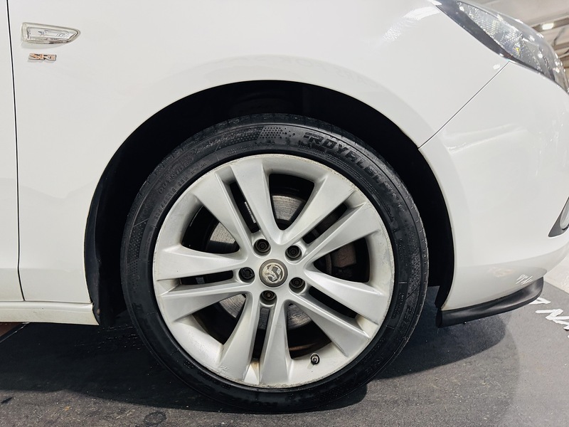 Vauxhall 2.0 CDTi SRi MPV 5dr Diesel Auto Euro 5 (165 ps)