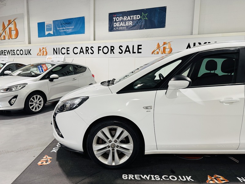 Vauxhall 2.0 CDTi SRi MPV 5dr Diesel Auto Euro 5 (165 ps)