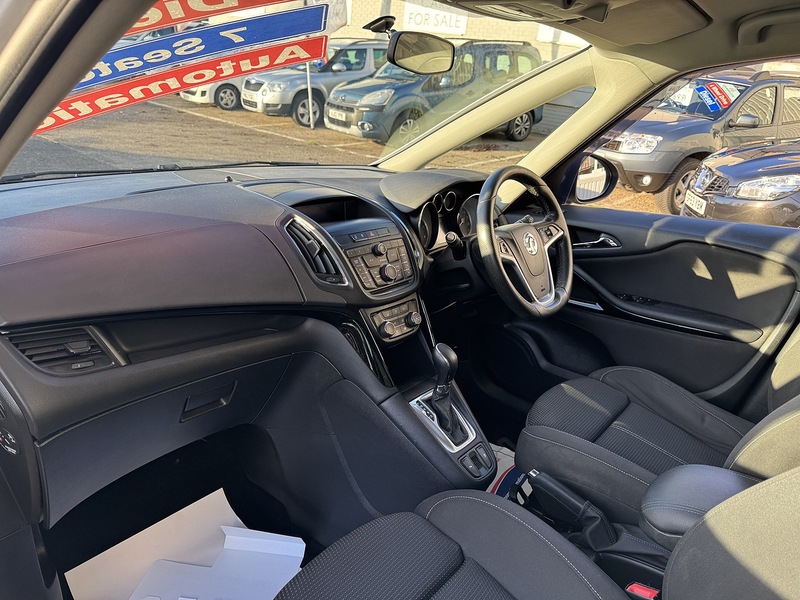 Vauxhall 2.0 CDTi SRi MPV 5dr Diesel Auto Euro 5 (165 ps)
