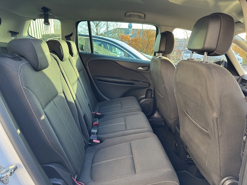 Vauxhall 2.0 CDTi SRi MPV 5dr Diesel Auto Euro 5 (165 ps)