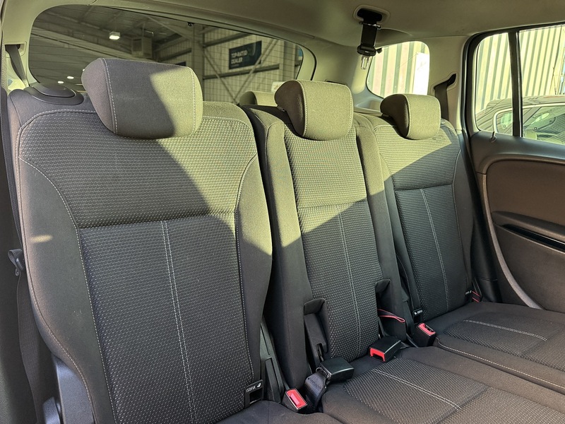 Vauxhall 2.0 CDTi SRi MPV 5dr Diesel Auto Euro 5 (165 ps)