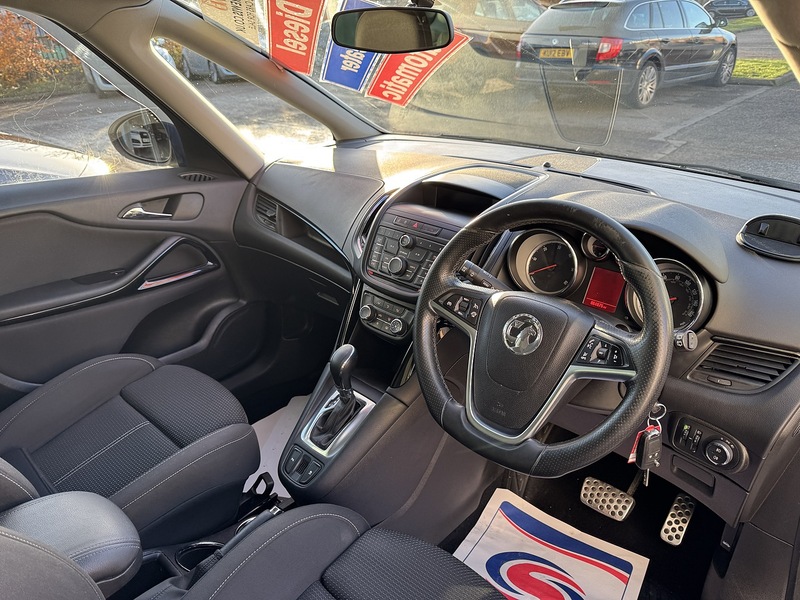 Vauxhall 2.0 CDTi SRi MPV 5dr Diesel Auto Euro 5 (165 ps)