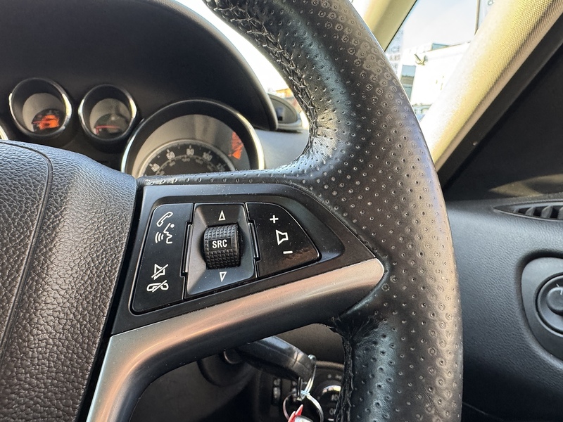 Vauxhall 2.0 CDTi SRi MPV 5dr Diesel Auto Euro 5 (165 ps)