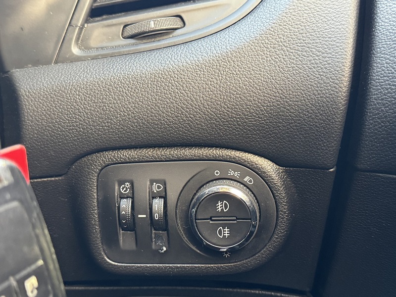 Vauxhall 2.0 CDTi SRi MPV 5dr Diesel Auto Euro 5 (165 ps)